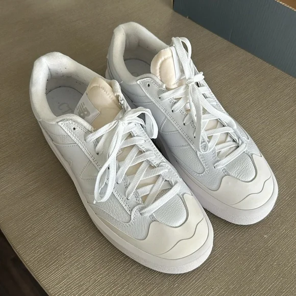 New Balance Men’s Sneakers - Picture 3 of 8